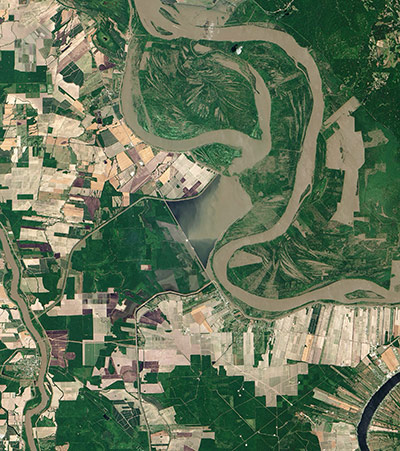 Mississippi floods: Army Corps To Open Spillway In Louisiana To Ease Flooding