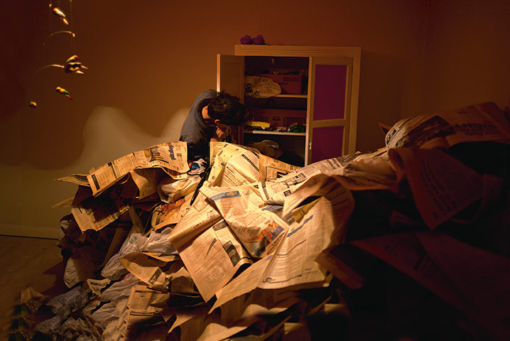 Léonie Hampton: Bron sorting #2, 2008