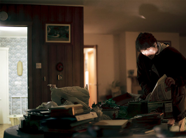 Léonie Hampton: Packing up at Grandfather's house, 2008