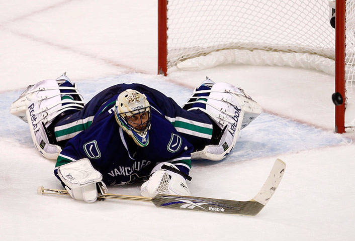 Sport roundup: Roberto Luongo