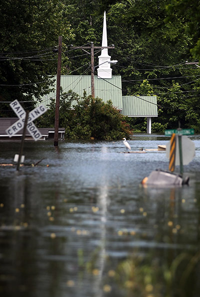 Mississippi floods: Rising Rivers And Tributaries Continue To Flood 