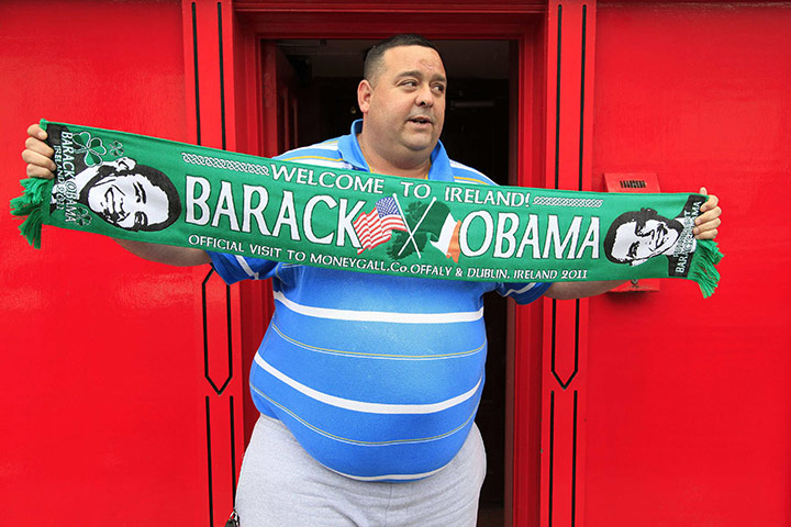 Moneygall: Obama scarf