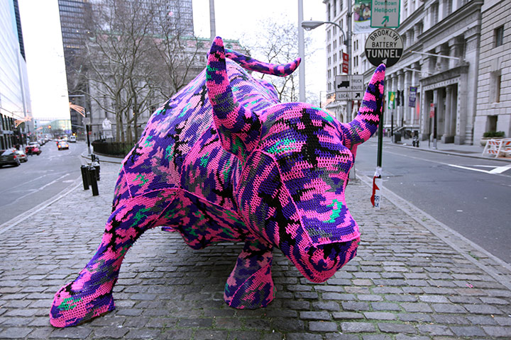 Olek: Wall Street Bull