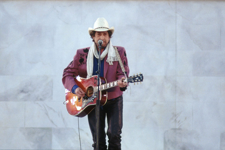 Bob Dylan at 70: Bob Dylan Singing at Bill Clinton's Inauguration