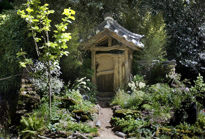 Chelsea Flower Show 2011: Hae-woo-so garden which features a toilet as its centre piece