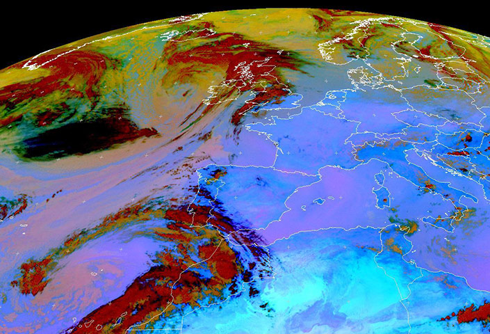 Volcano travel disruption: dust concentration over Europe