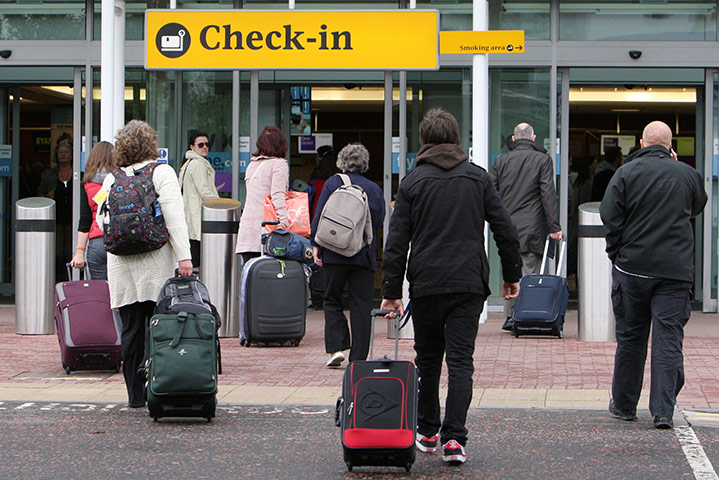 Volcano travel disruption: Edinburgh airport