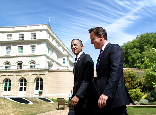 Obama UK visit update: David Cameron and Barack Obama walk in the gardens of Lancaster House