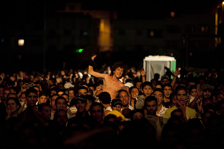 Mawazine: Enthusiastic crowd at the concert of Nass El Ghiwane