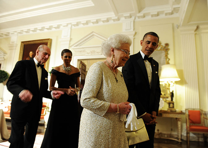 Obama Update: Barack Obama sees off Britain's Queen Elizabeth II in London