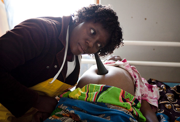 Maternal Health : Antenatal and postnatal support in Malawi