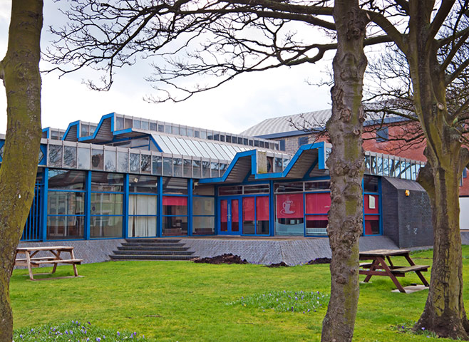 listed buildings: Redcar Central Library