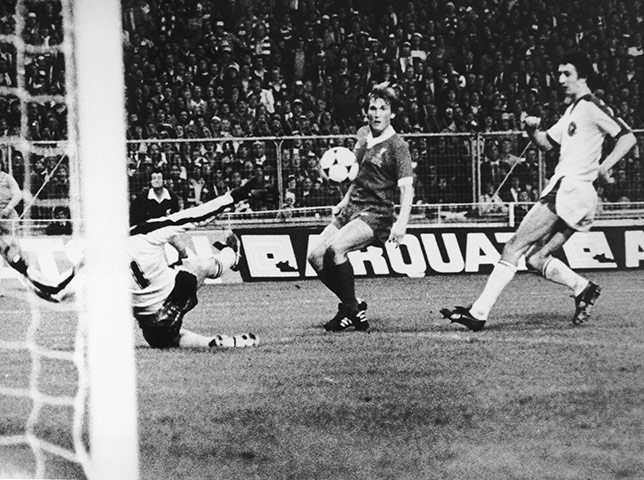 Wembley European Finals: Dalglish scores the winning goal in the 1978 European Cup final