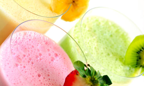 Banana, strawberry and kiwifruit milkshakes