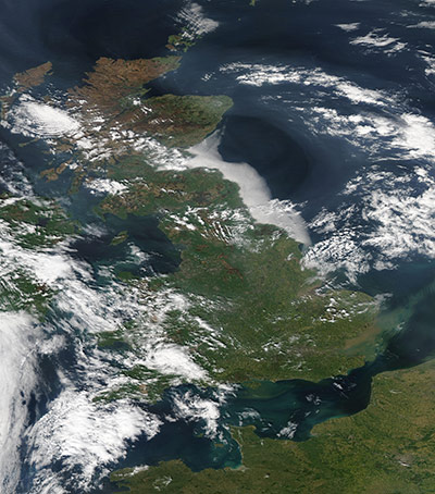 Satellite Eye on Earth: Haze over eastern UK coast