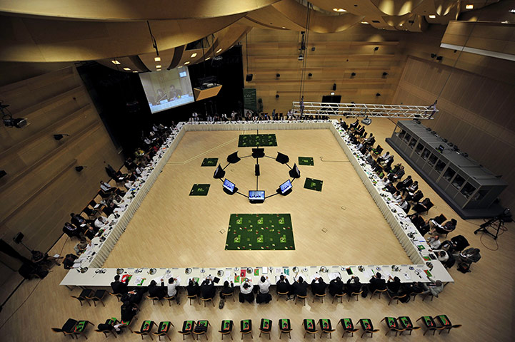 24 hours in pictures: EU agriculture ministers 