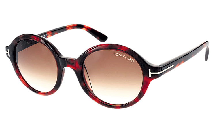 Men's holiday fashion: Round Tom Ford sunglasses