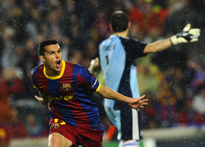 Barcelona v Real Madrid: Pedro celebrates scoring