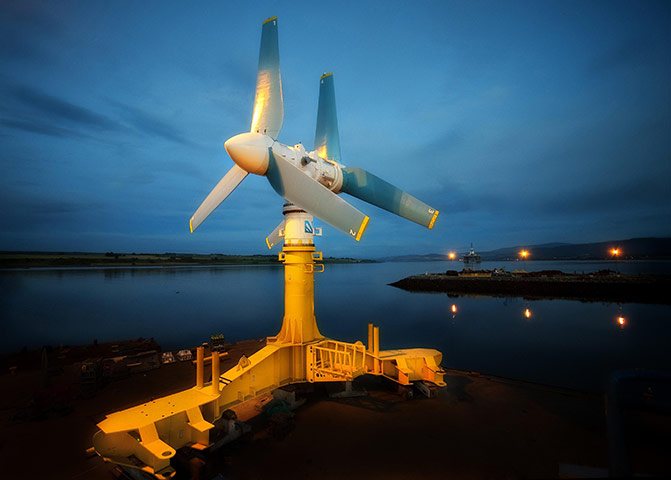 Week in business: Atlantis Resources Corporation tidal turbine