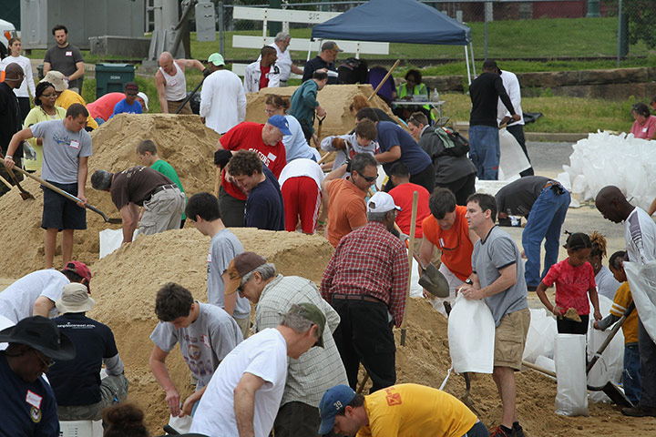 Memphis floods: Ohio And Mississippi Rivers Cause Severe Flooding