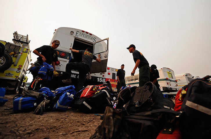 Arizona Wildfire: Navajo Scouts hot shots prepare to head out to fire lines