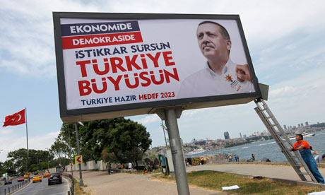 A billboard displaying Recep Tayyip Erdogan's election campaign banner. REUTERS/Murad Sezer