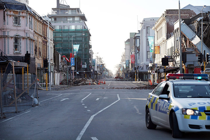 christchurch earthquake: Collapsed buildings in Manchester Street, Christchurch
