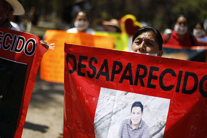 FTA: Tomas Bravo: Relatives of disappeared people march in Torreon