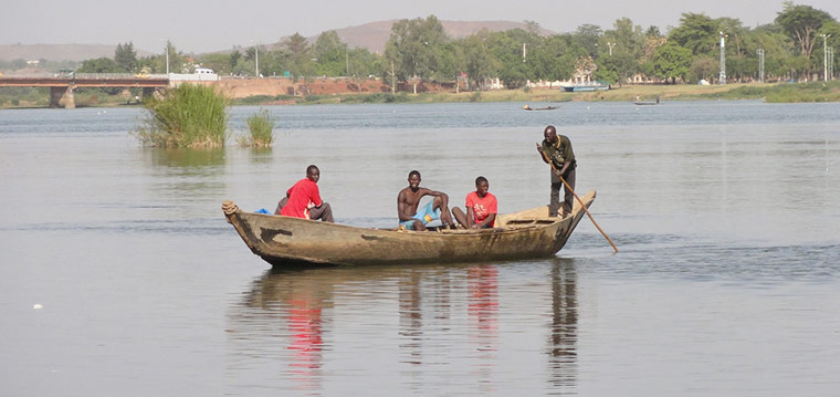 Sony EYE SEE: Photos taken by children in Mali for UNICEF and Sony EYE SEE initiative