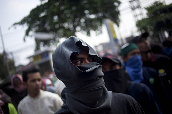 24 hours: Court Rules On Abu Bakar Bashir Terrorism Case