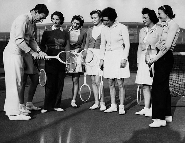 Asacademia.com : La evolución de la ropa deportiva en el tenis