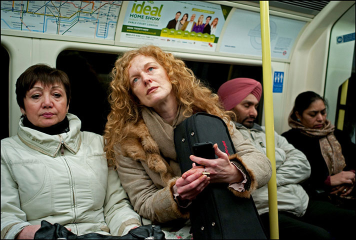 Ian Berry: Bosnian Tea Hodzic was born in Sarajevo, she is trained in classical guitar