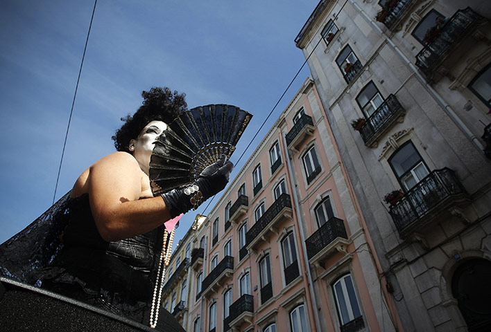 24 hours in pictures: Gay Pride Parade in Lisbon