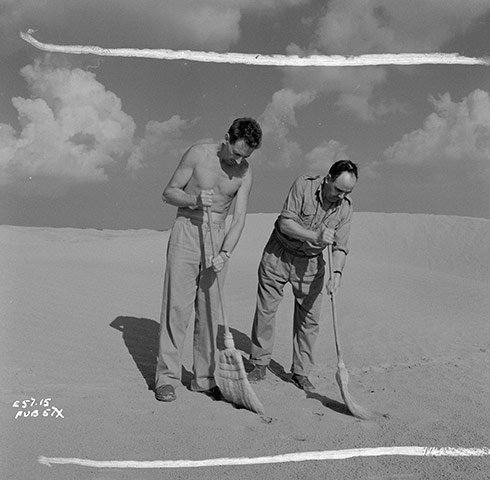 Ice Cold in Alex: Ice Cold in Alex