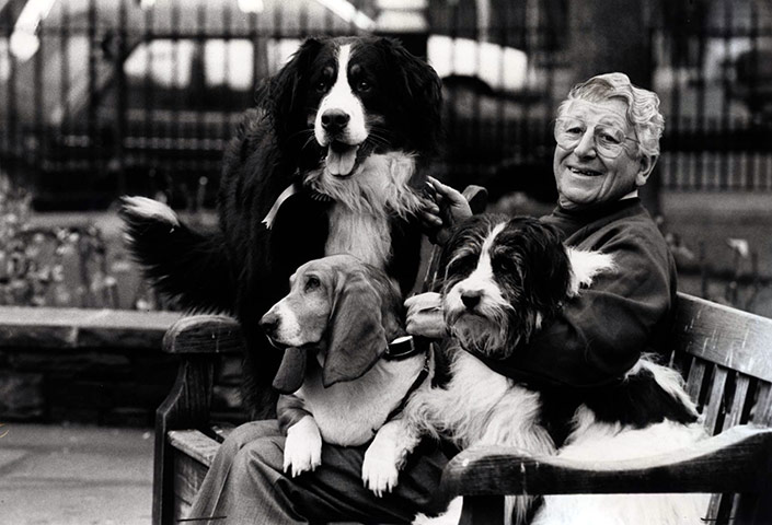 E Hamilton West: Johnny Morris launching an RSPCA fundraising campaign