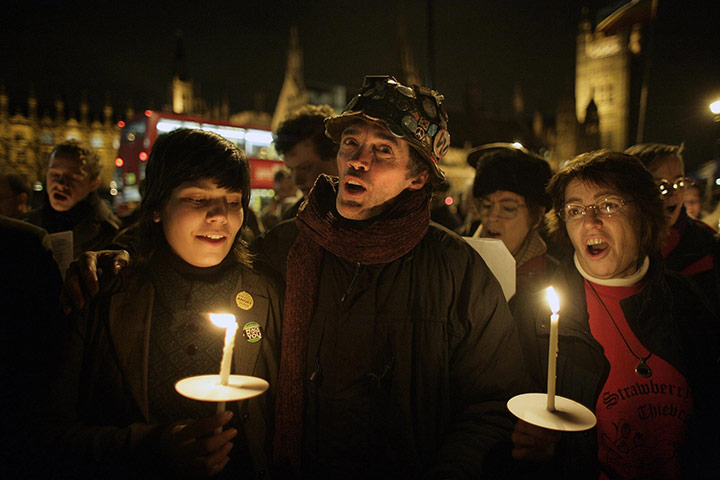 brian haw: Brian Haw and fellow protestor Maya Evans in 2005