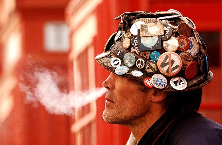 brian haw: Brian Haw outside Bow Street Magistrates' Court