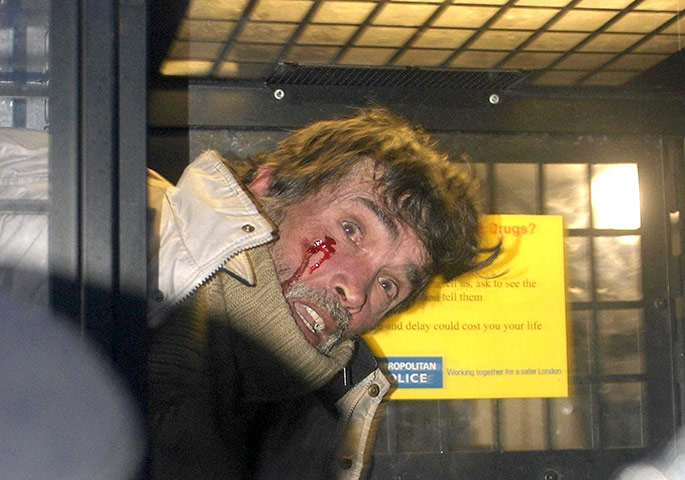 brian haw: Police protester Haw injured in demo arrest