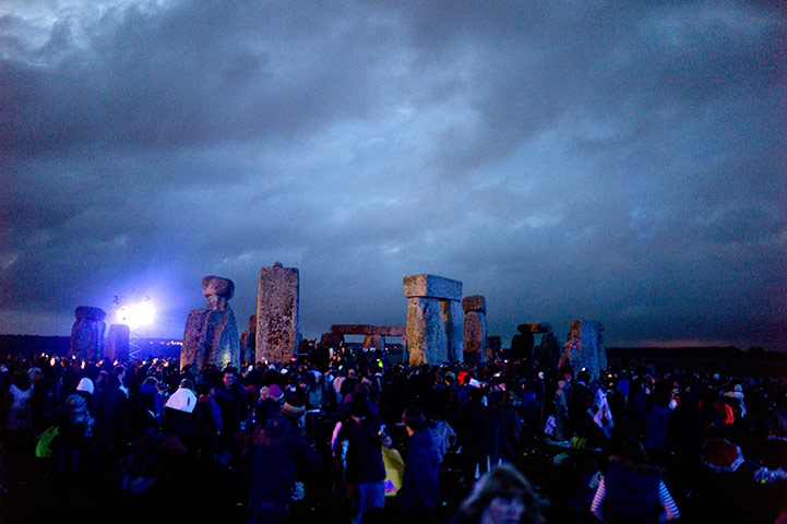 Summer solstice at Stonehenge - in pictures