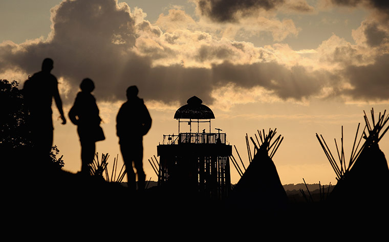 Glastonbury day 1: The sun tries to break behind clouds 