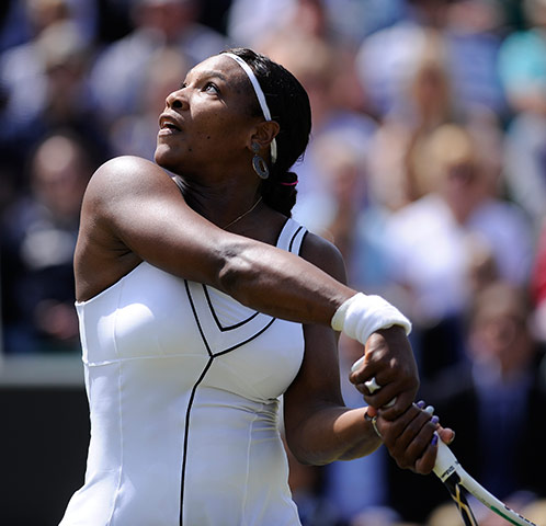 Wimbledon day 4: Serena Williams has her eye on the ball