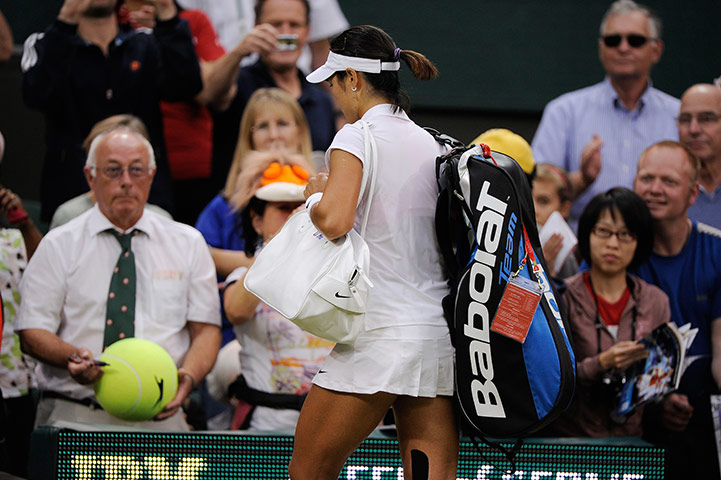 Wimbledon day 4: A dejected Li Na after losing