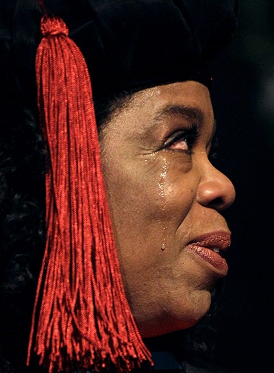 24 Hours In Pix: Oprah Winfrey