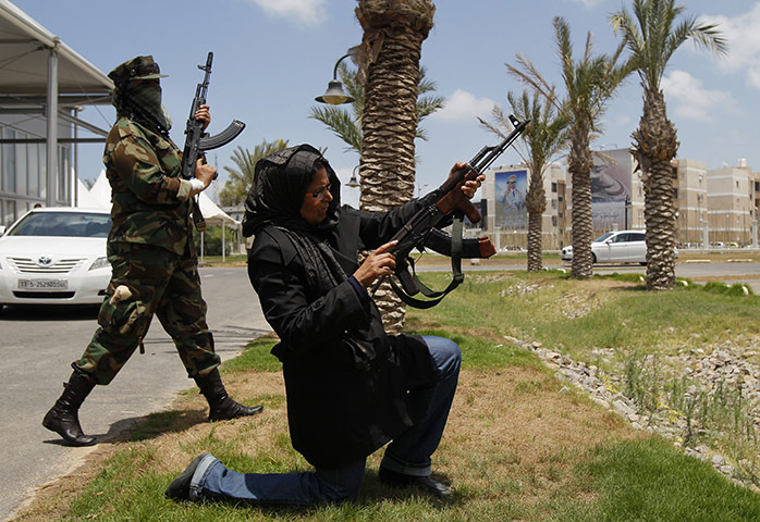 Gaddafi's female soldiers: Gaddafi's female soldiers