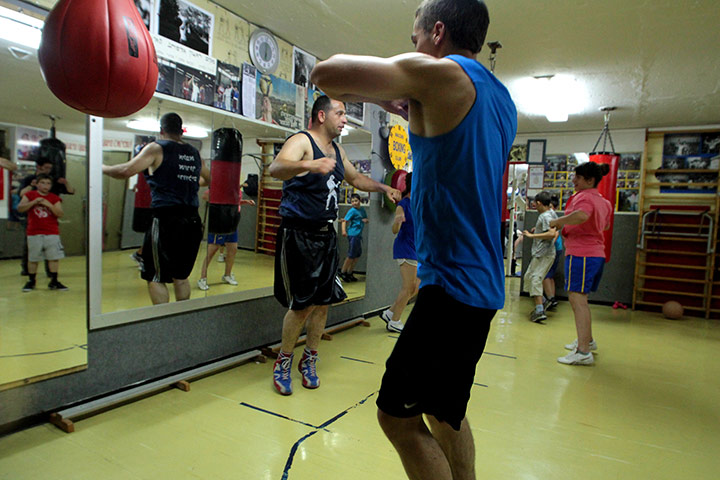 Jerusalem Boxing Gym: training at the gym