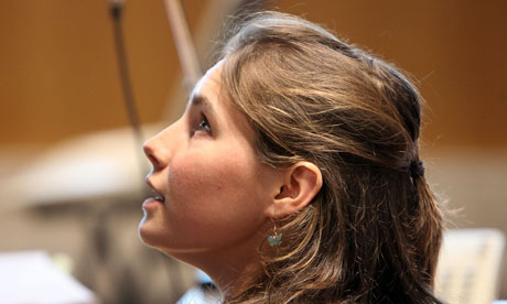 Amanda Knox sits in Perugia's court of appeal