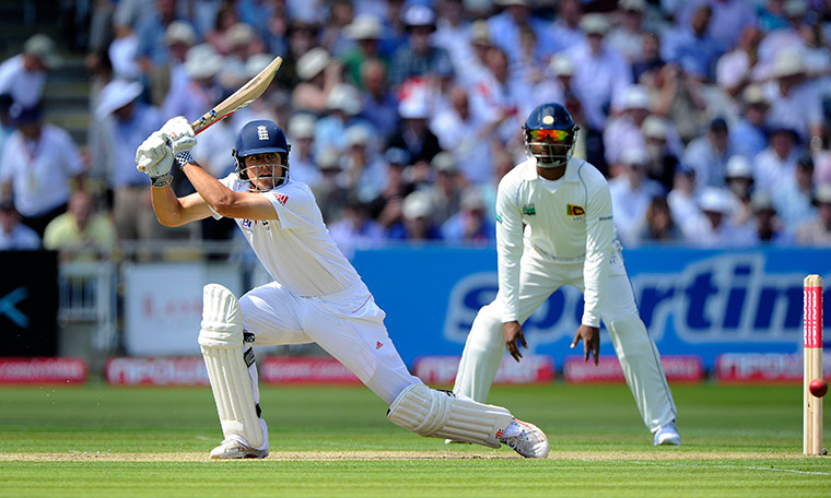 England v Sri Lanka 2nd: Alastair Cook square cuts Rangana Herath