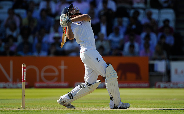 England v Sri Lanka: Alastair Cook is out on 96