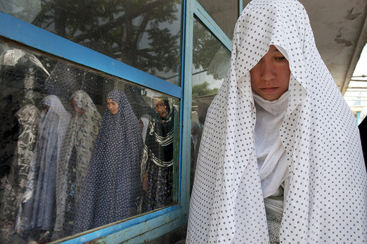 24 Hours in Pictures: Afghan women