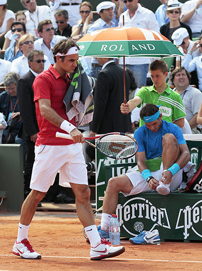 French open final: Federer passes Nadal